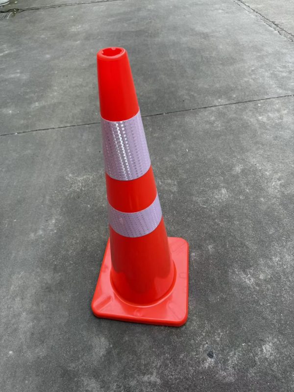 900mm Reflective Flexible PVC Traffic Cone