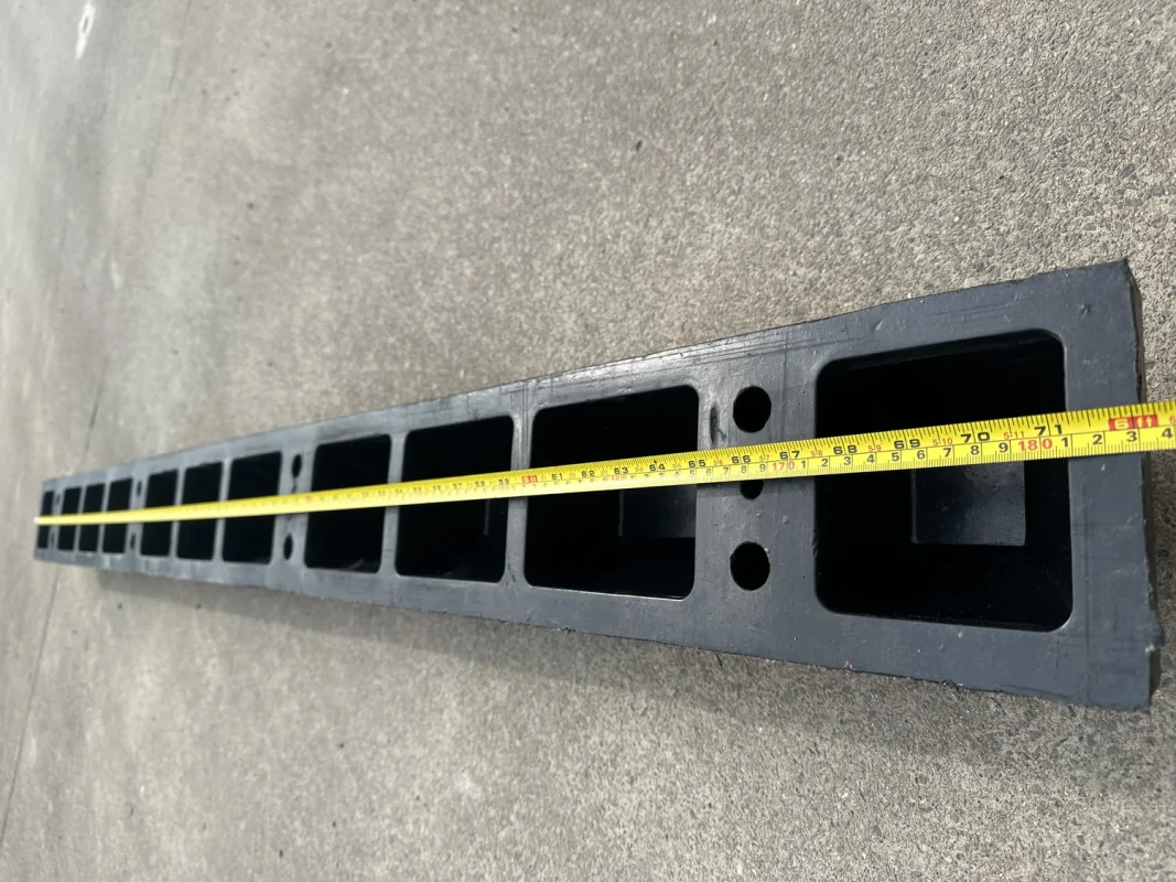 183cm Dotted Rubber Wheel Stopper