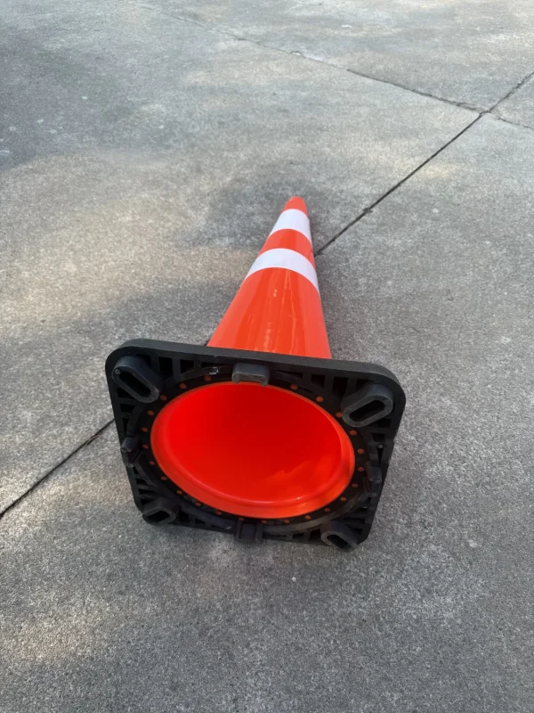 900mm Reflective Flexible Rubber Traffic Cone