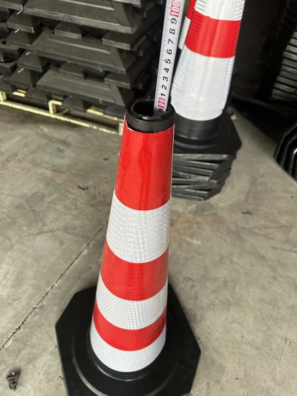 90cm Rubber Traffic Cone